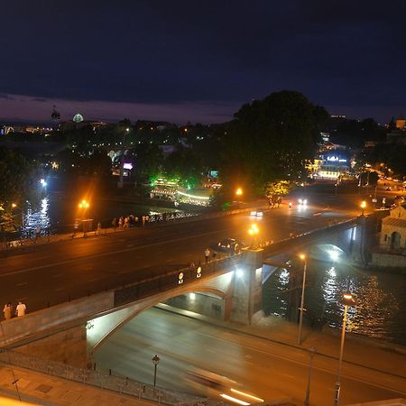 Meidan Inn Tbilisi Buitenkant foto