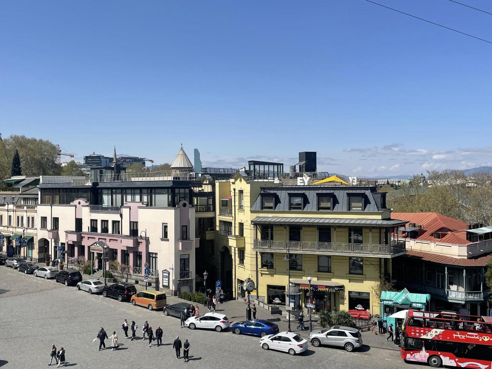 Meidan Inn Tbilisi Buitenkant foto